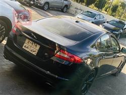 جاكوار XF
